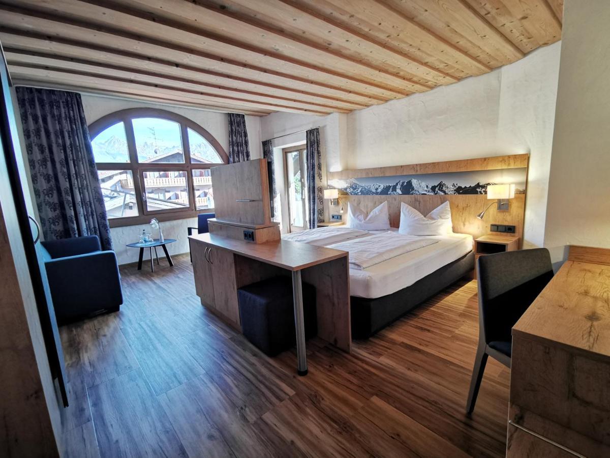 Gasthof & Hotel Zur Post Wallgau Kültér fotó