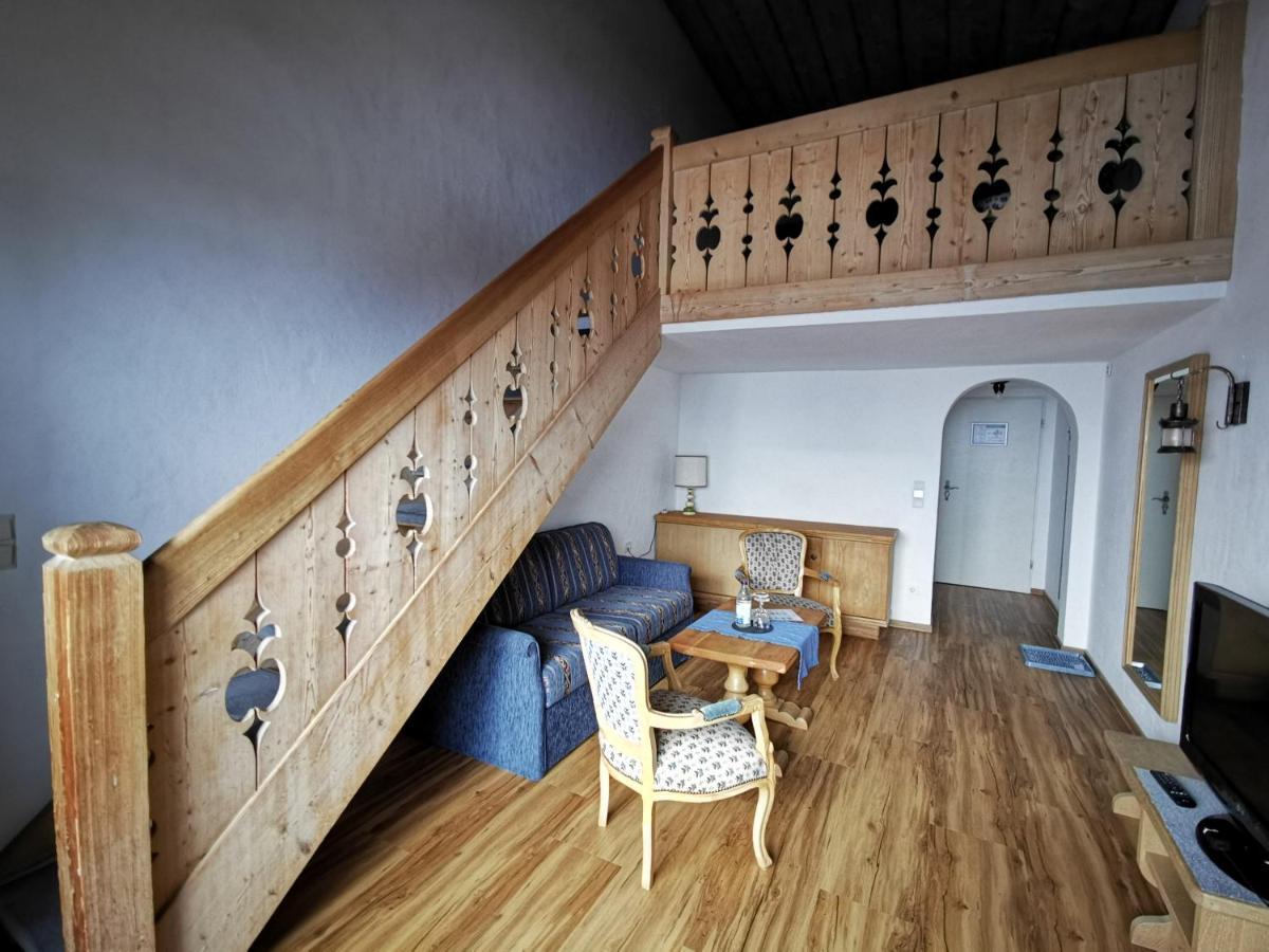Gasthof & Hotel Zur Post Wallgau Kültér fotó