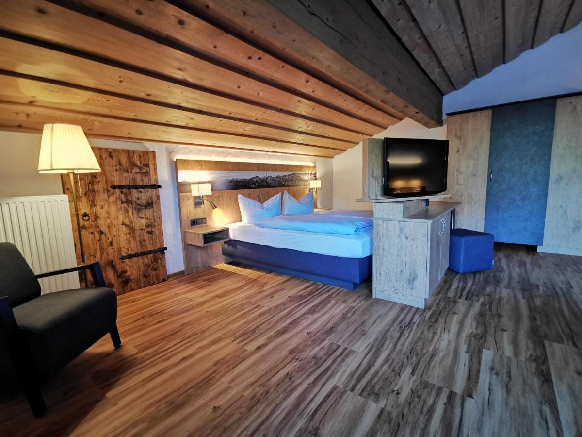 Gasthof & Hotel Zur Post Wallgau Kültér fotó