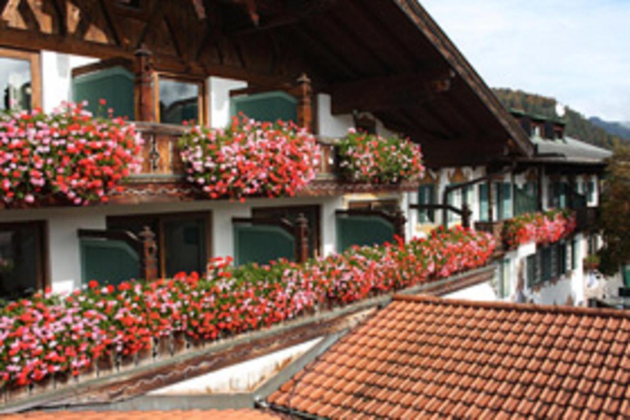 Gasthof & Hotel Zur Post Wallgau Kültér fotó